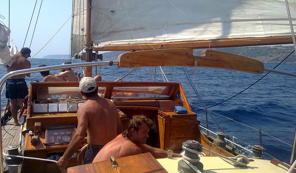 Lunch on board - Boat excursion in Salento